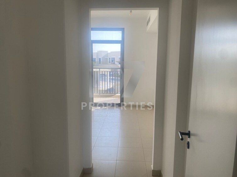 Safi Townhouses Villa for Sale, Town Square, Dubai