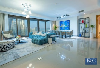 4 BR Apartment For Rent in Opera Grand Cover Image