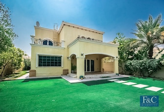 4 BR Villa For Rent in Legacy Cover Image