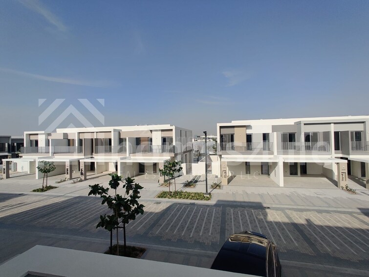 Elan Townhouse for Rent, Tilal Al Ghaf, Dubai