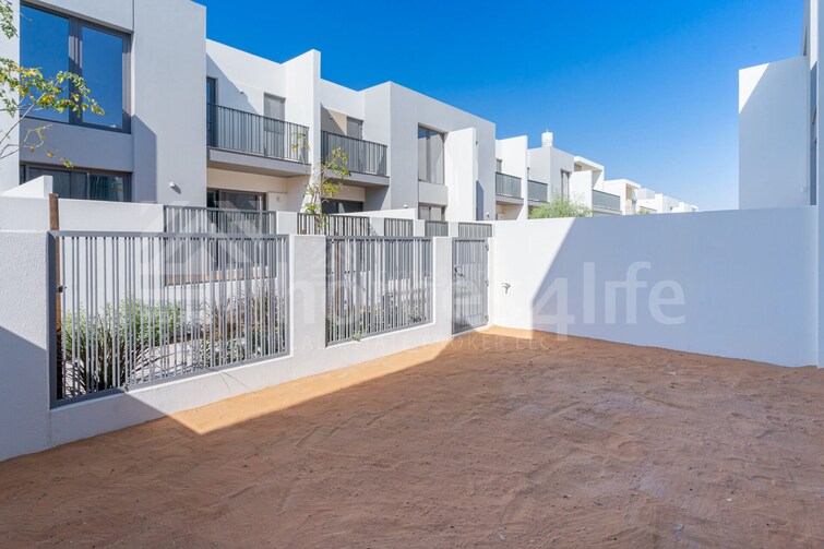 Elan Townhouse for Rent, Tilal Al Ghaf, Dubai