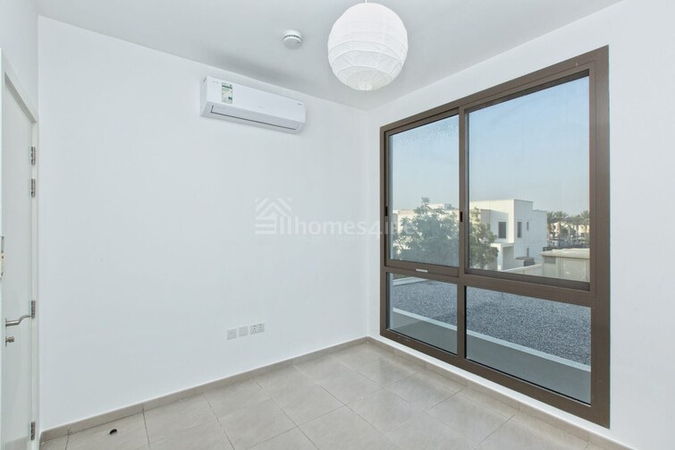 Hayat Townhouses Townhouse for Rent, Town Square, Dubai