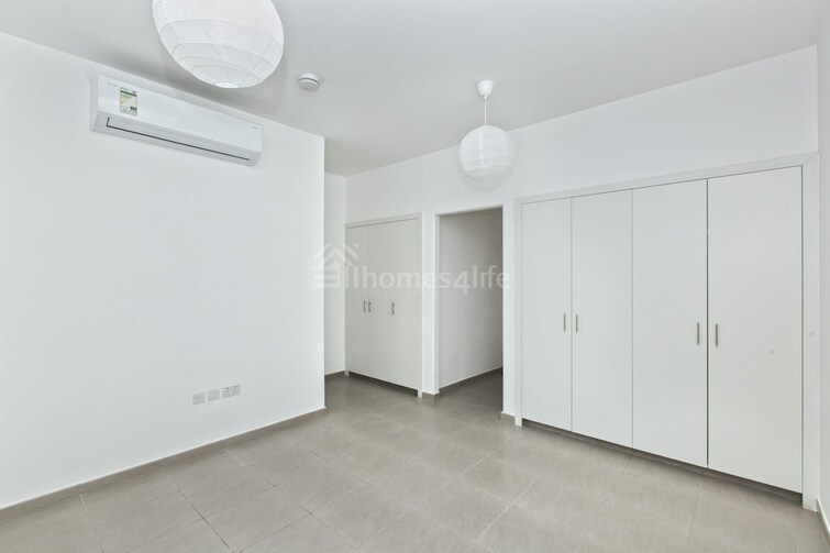 Hayat Townhouses Townhouse for Rent, Town Square, Dubai