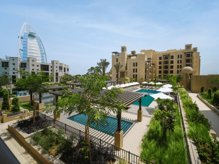  Apartment for Sale, Umm Suqeim, Dubai