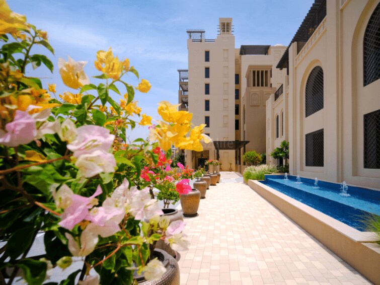  Apartment for Sale, Umm Suqeim, Dubai