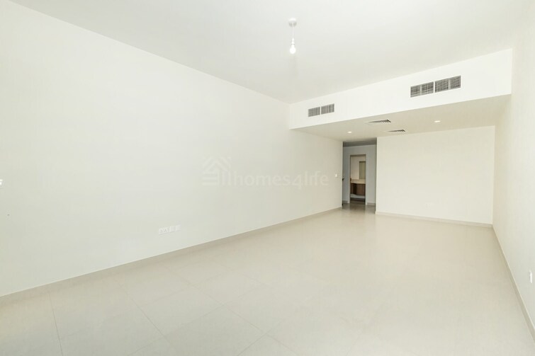  Townhouse for Sale, Dubai South, Dubai