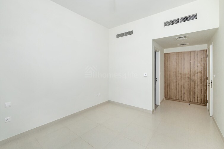  Townhouse for Sale, Dubai South, Dubai