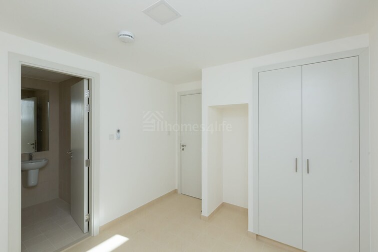 Noor Townhouses Townhouse for Rent, Town Square, Dubai