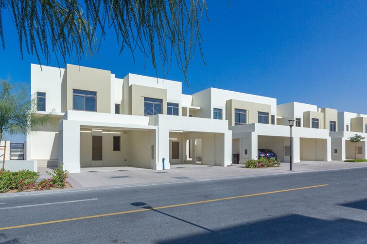 Noor Townhouses Townhouse for Rent, Town Square, Dubai