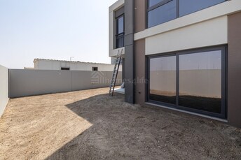 2 BR Townhouse For Sale in The Pulse