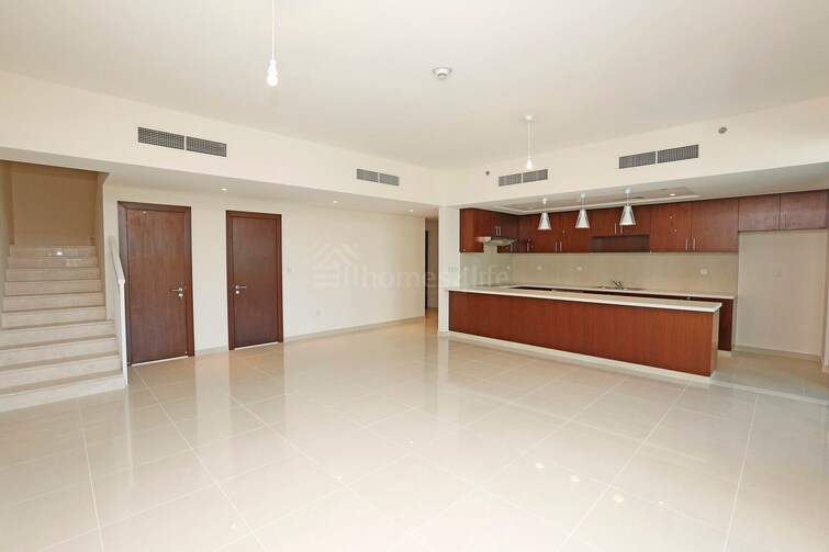 Panorama Duplex for Rent, The Views, Dubai