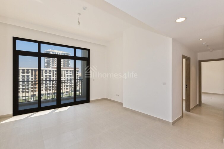  Apartment for Sale, Town Square, Dubai