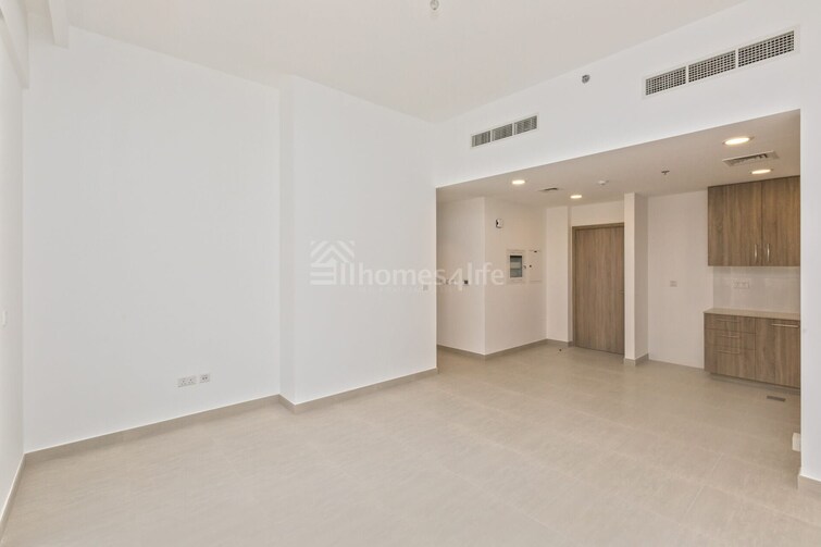  Apartment for Sale, Town Square, Dubai