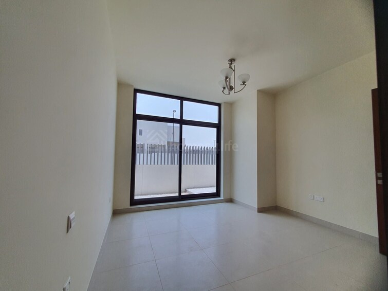 District 11 Townhouse for Rent, Mohammed Bin Rashid City, Dubai