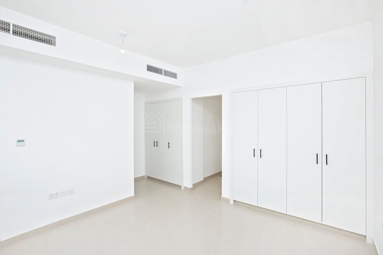 Safi Townhouses Townhouse for Sale, Town Square, Dubai