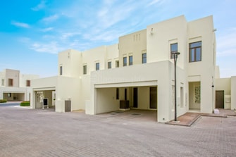 4 BR Townhouse For Rent in Mira Oasis 3 Cover Image