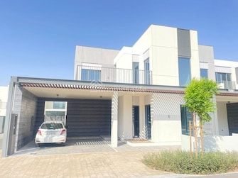 4 BR Villa For Sale in Joy Cover Image