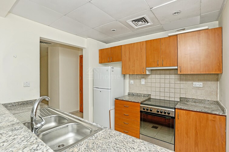 Al Thayyal Apartment for Rent, The Greens, Dubai