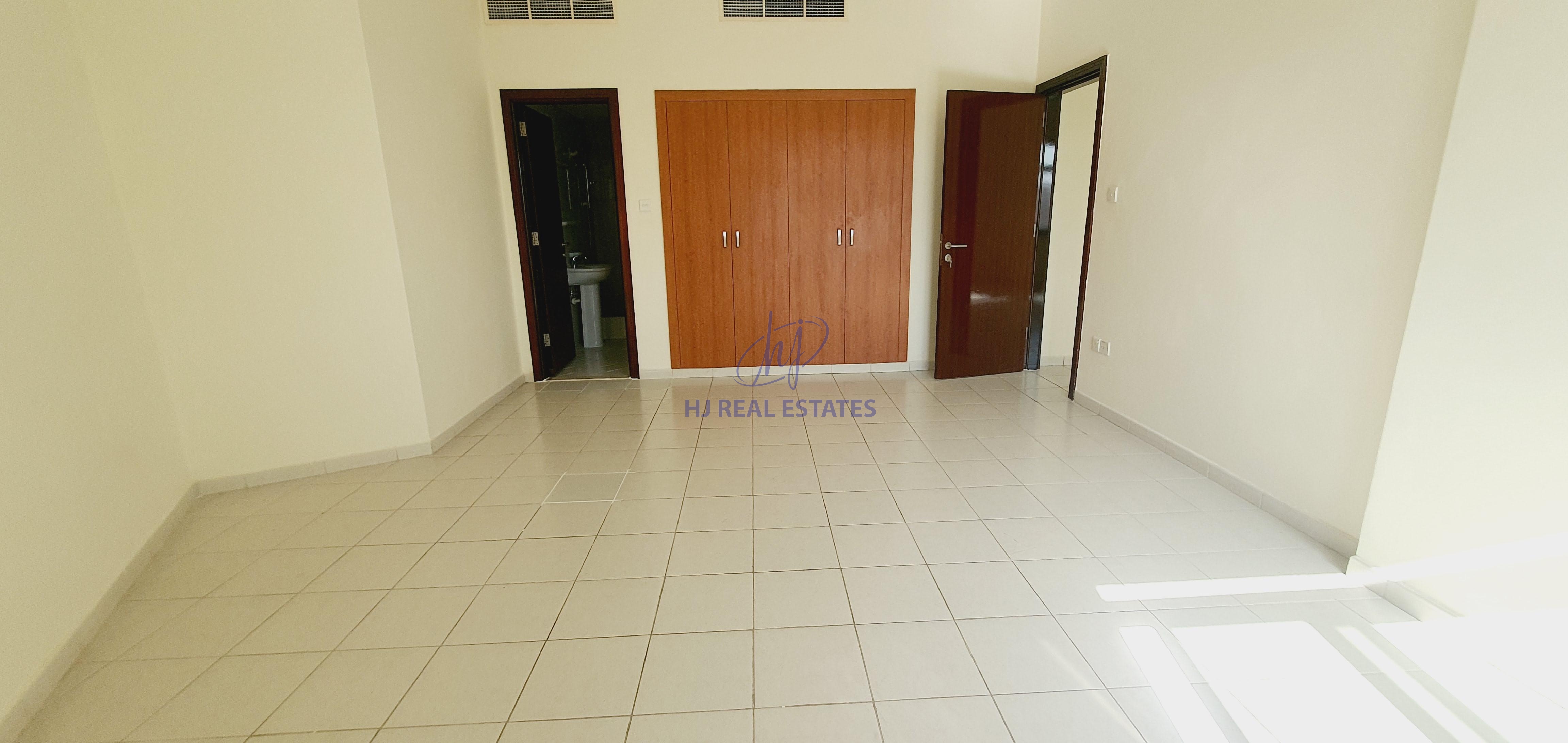  Apartment for Rent, International City, Dubai