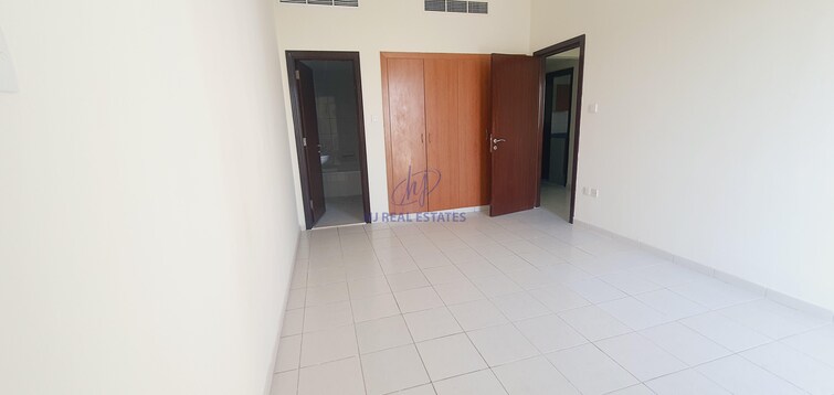  Apartment for Rent, International City, Dubai