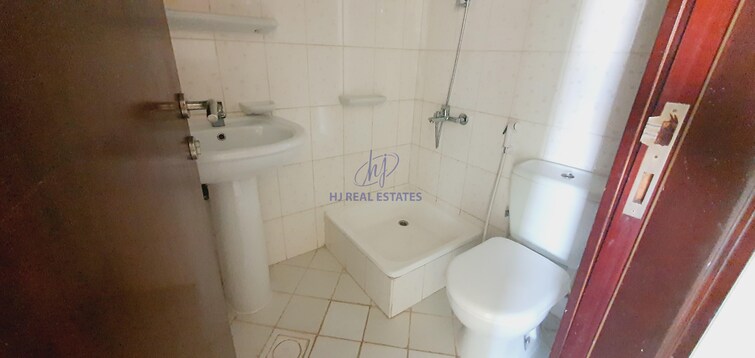  Apartment for Rent, International City, Dubai