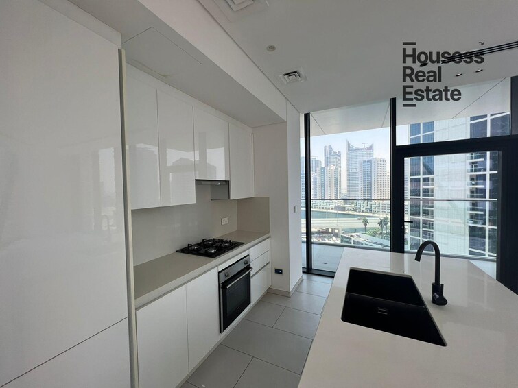 Marquise Square Apartment for Sale, Business Bay, Dubai