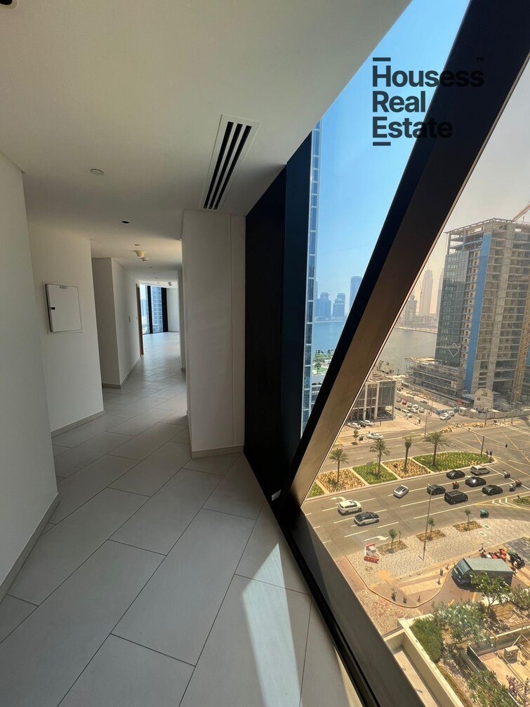 Marquise Square Apartment for Sale, Business Bay, Dubai