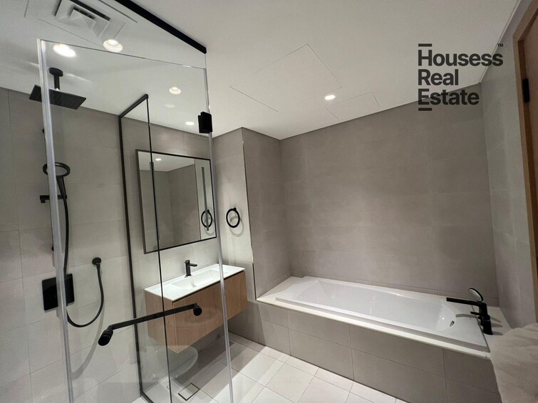 Marquise Square Apartment for Sale, Business Bay, Dubai