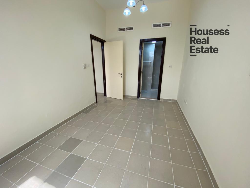  Apartment for Rent, International City, Dubai