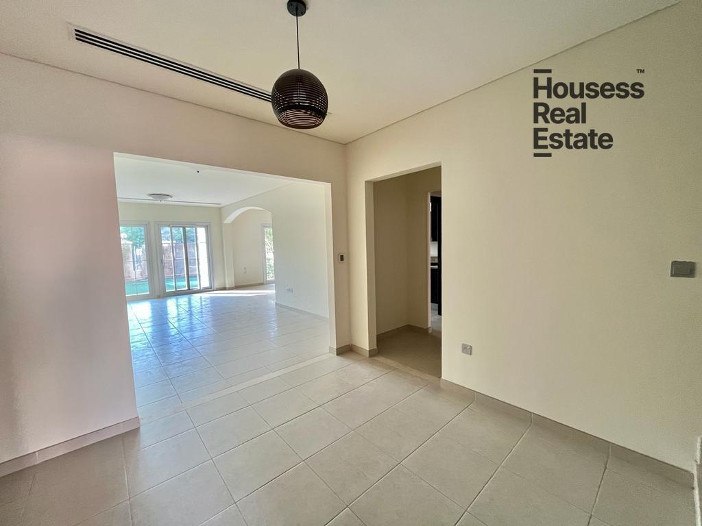  Townhouse for Sale, Jumeirah Village Circle (JVC), Dubai