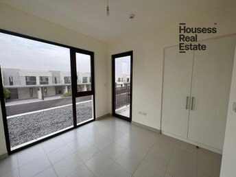 3 BR Villa For Rent in Dubai South