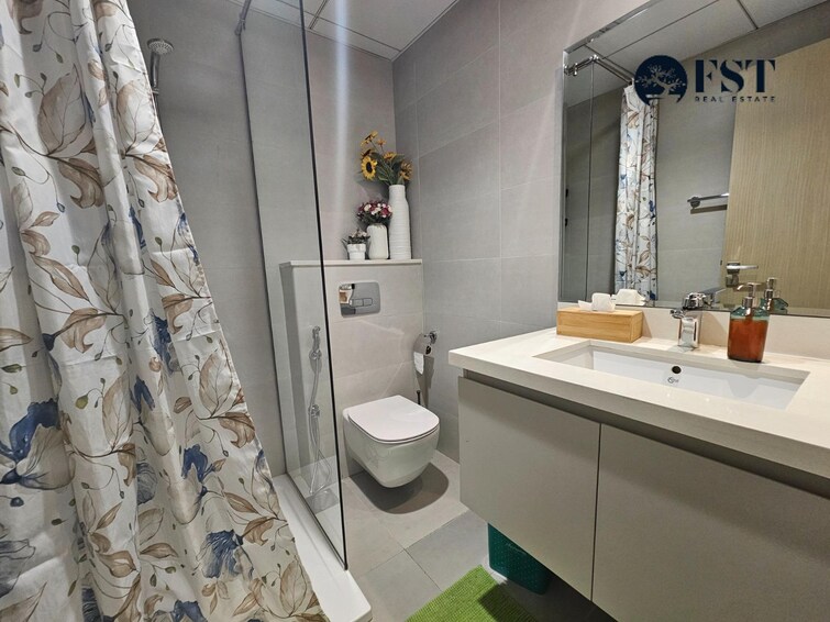 Victory Heights Townhouse for Rent, Dubai Sports City, Dubai