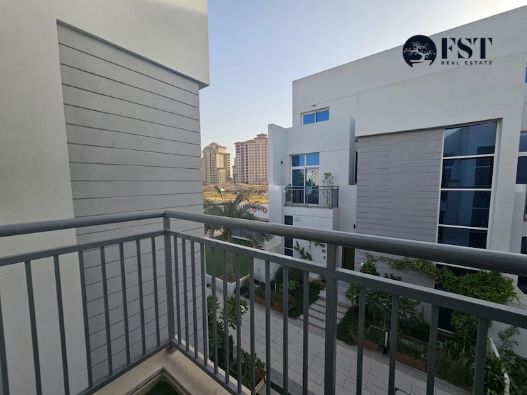 Victory Heights Townhouse for Rent, Dubai Sports City, Dubai