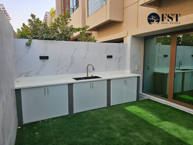 Meydan Gated Community Townhouse for Rent, Meydan City, Dubai