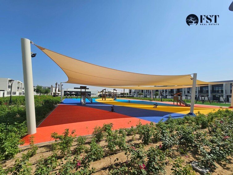 Shams Townhouses Townhouse for Rent, Town Square, Dubai