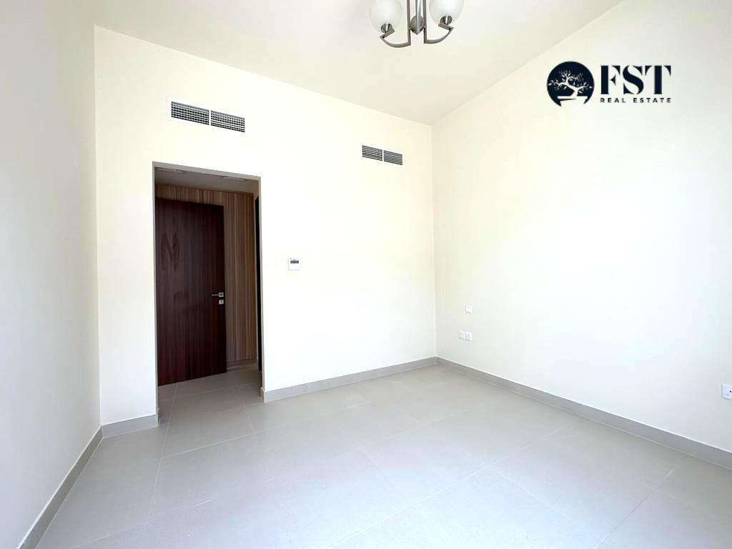 District 11 Townhouse for Rent, Mohammed Bin Rashid City, Dubai