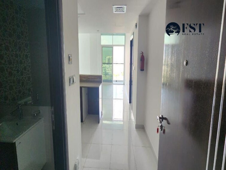 Arabian Gates Apartment for Rent, Dubai Silicon Oasis, Dubai