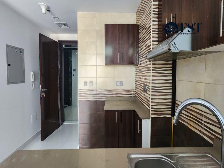 Arabian Gates Apartment for Rent, Dubai Silicon Oasis, Dubai