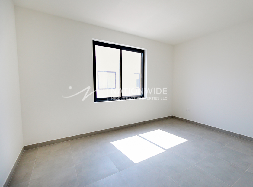 2 BR Apartment For Rent in Al Ghadeer