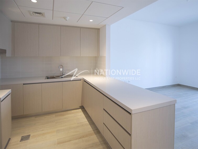 Water's Edge Apartment for Sale, Yas Island, Abu Dhabi