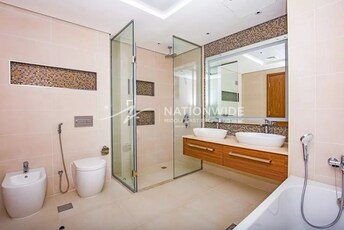 West Yas Villa for Sale, Yas Island, Abu Dhabi