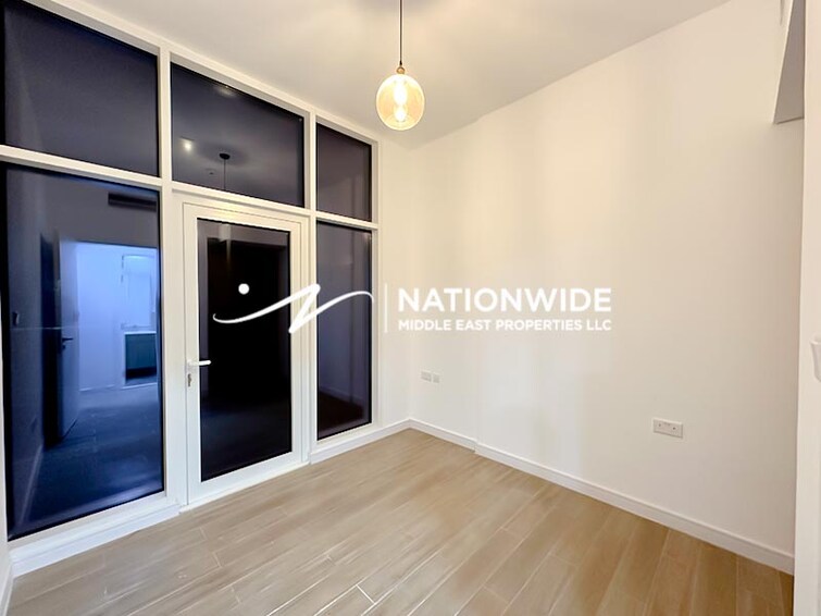 Oasis Residences Apartment for Sale, Masdar City, Abu Dhabi