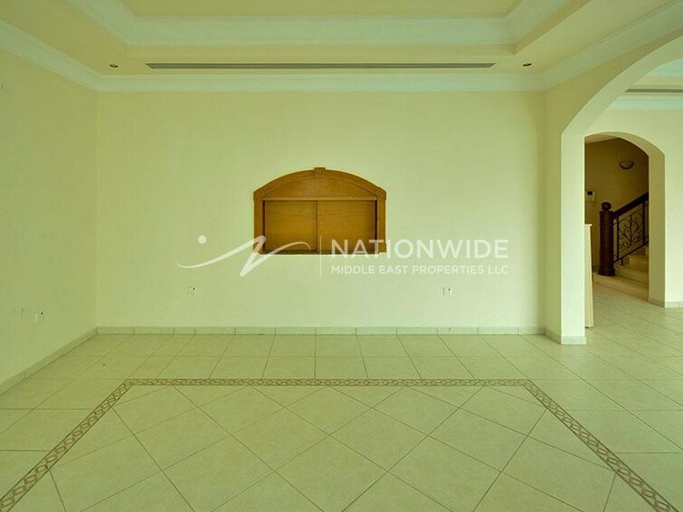 Royal Marina Villas Villa for Sale, Marina Village, Abu Dhabi