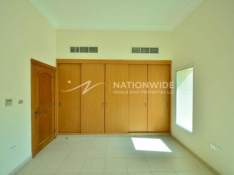 Royal Marina Villas Villa for Sale, Marina Village, Abu Dhabi