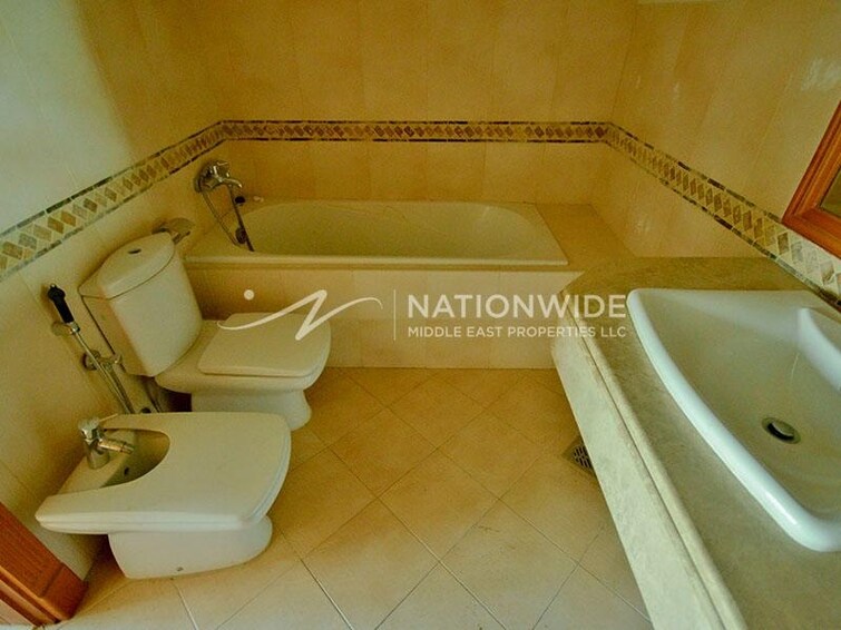 Royal Marina Villas Villa for Sale, Marina Village, Abu Dhabi