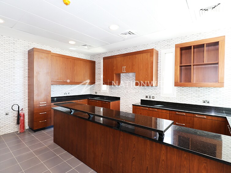 Marina Sunset Bay Villa for Sale, The Marina, Abu Dhabi
