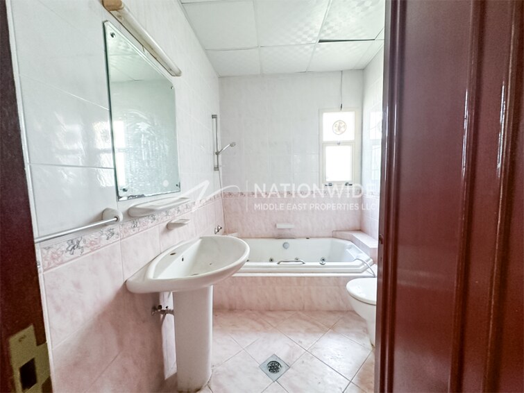  Villa for Sale, Al Bateen, Abu Dhabi