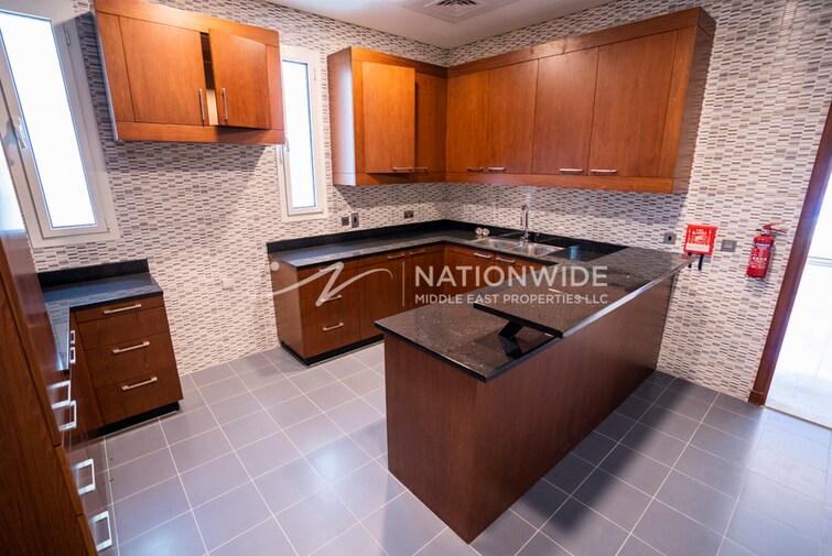 Marina Sunset Bay Villa for Sale, The Marina, Abu Dhabi