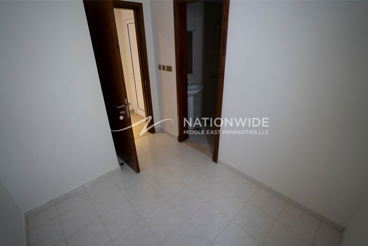Marina Sunset Bay Villa for Sale, The Marina, Abu Dhabi