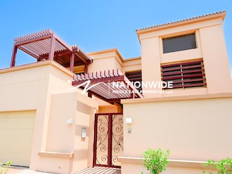 3 BR Townhouse For Sale in Jouri Cover Image